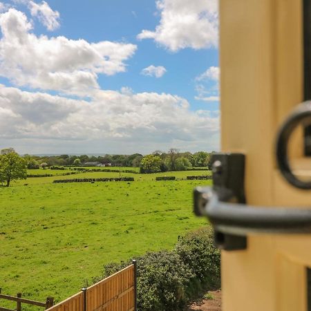 Acorn Lodge Stafford Dış mekan fotoğraf